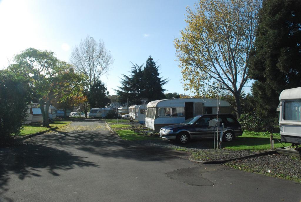 Avondale Motor Park Hotel Auckland Exterior foto