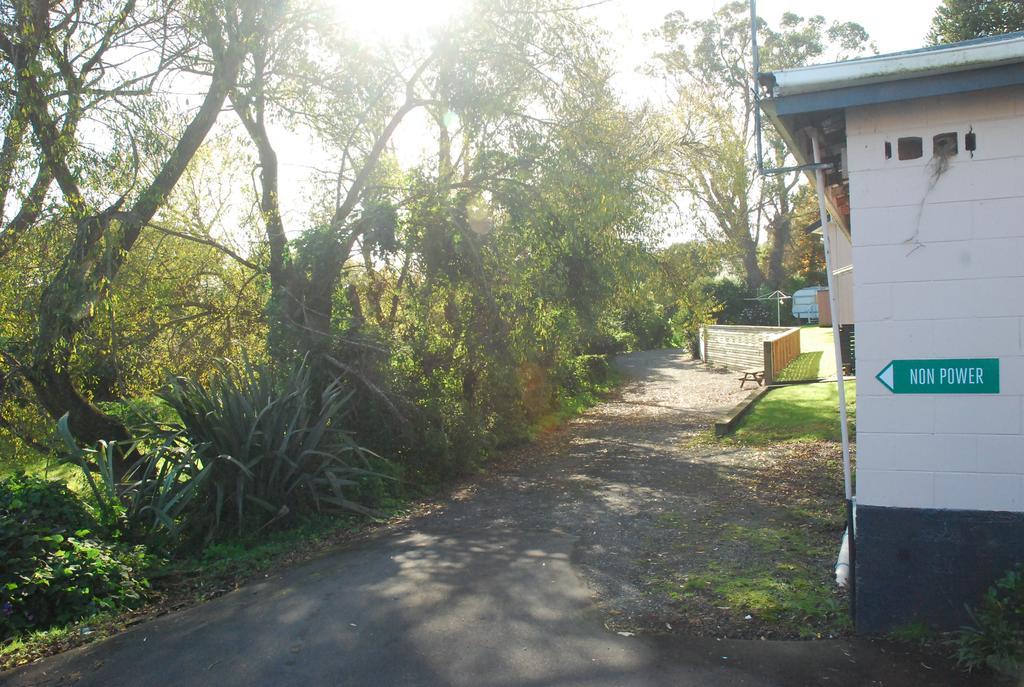 Avondale Motor Park Hotel Auckland Exterior foto