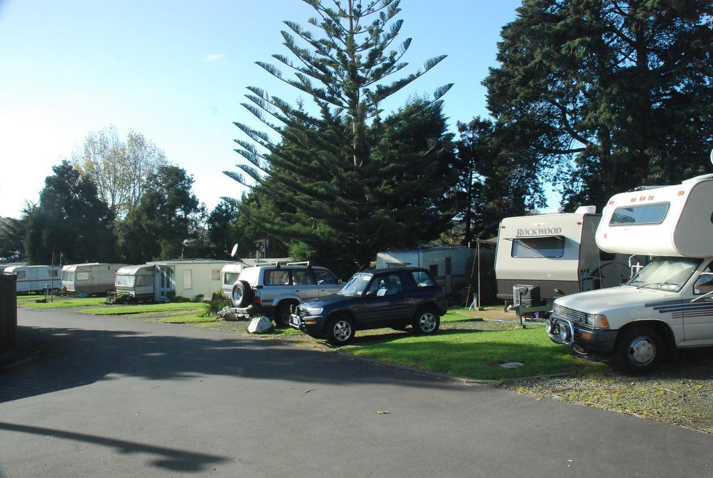 Avondale Motor Park Hotel Auckland Exterior foto